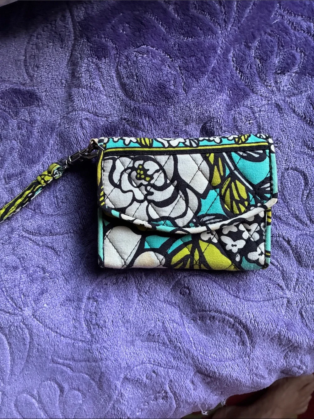 Vera Bradley Quilted Floral Wristlet in Turquoise, Lime & White